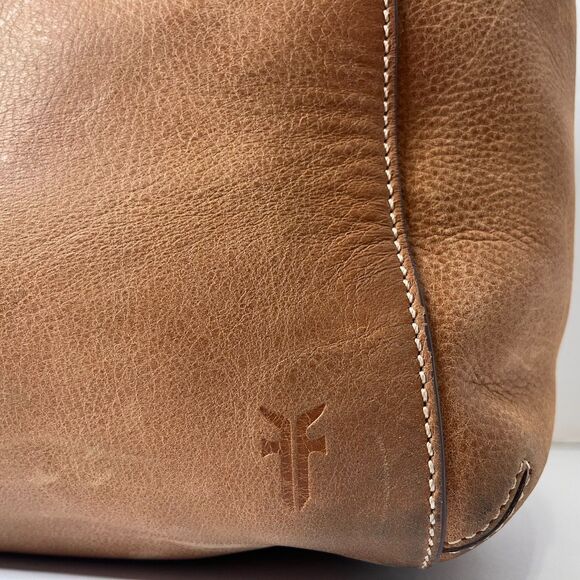 Frye Reed Full Grain Leather Tote EUC - Picture 6 of 12